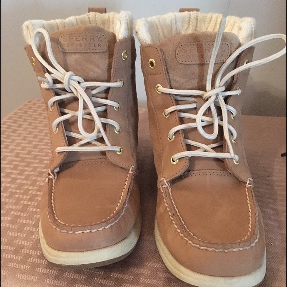 Sperry Shoes - ❗️Final Sale ❗️Sperry boots 🥾